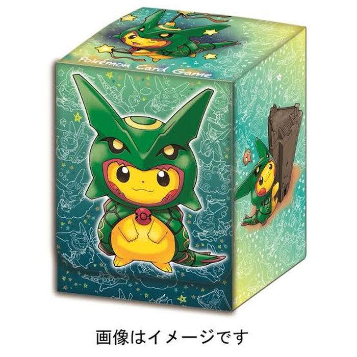 デッキケース『レックウザポンチョを着たピカチュウ』【サプライ】{-}[supply]
