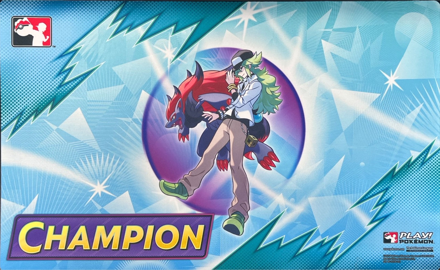 プレイマット『海外/N＆ゾロアーク(CHAMPION/Playロゴ)』【サプライ】{-}[supply]